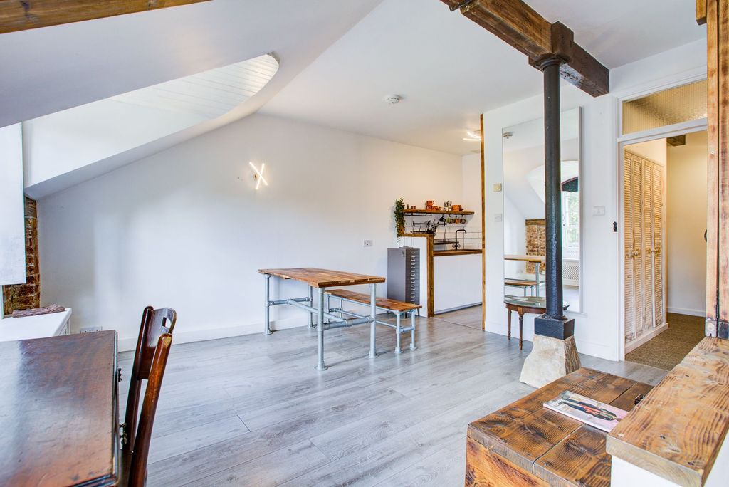 Property photo 2 of 14 Living_Dining