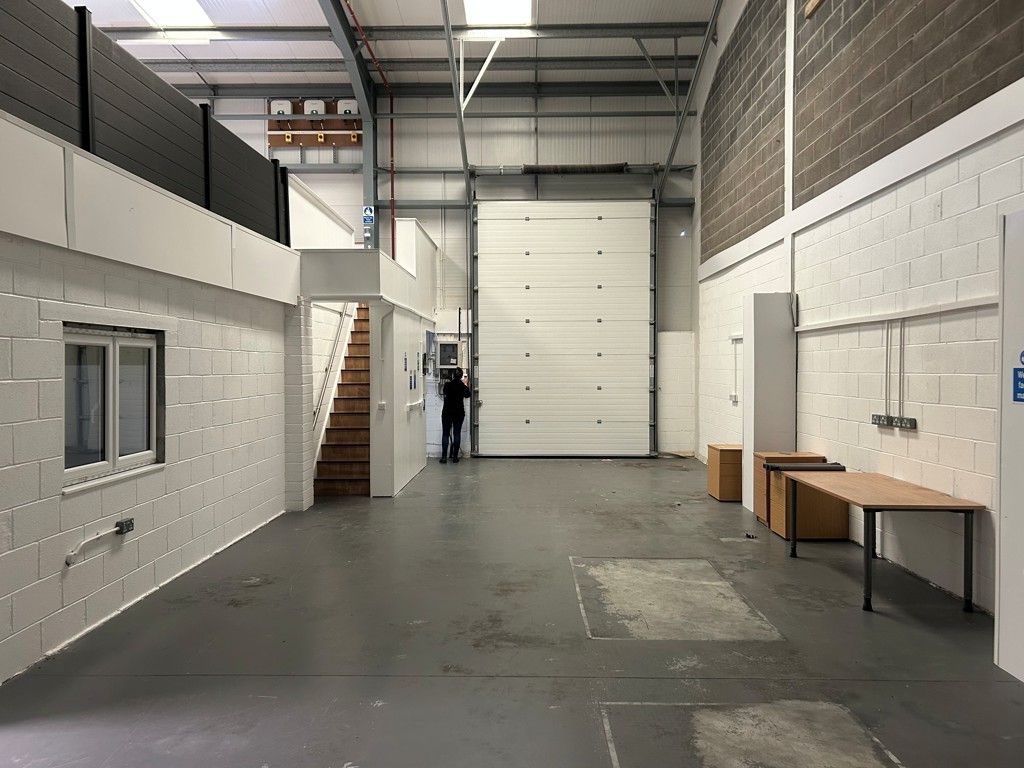 Property photo 3 of 8 Photo 3