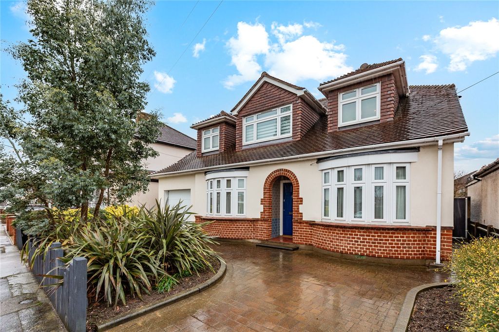 Property photo 1 of 19 Front