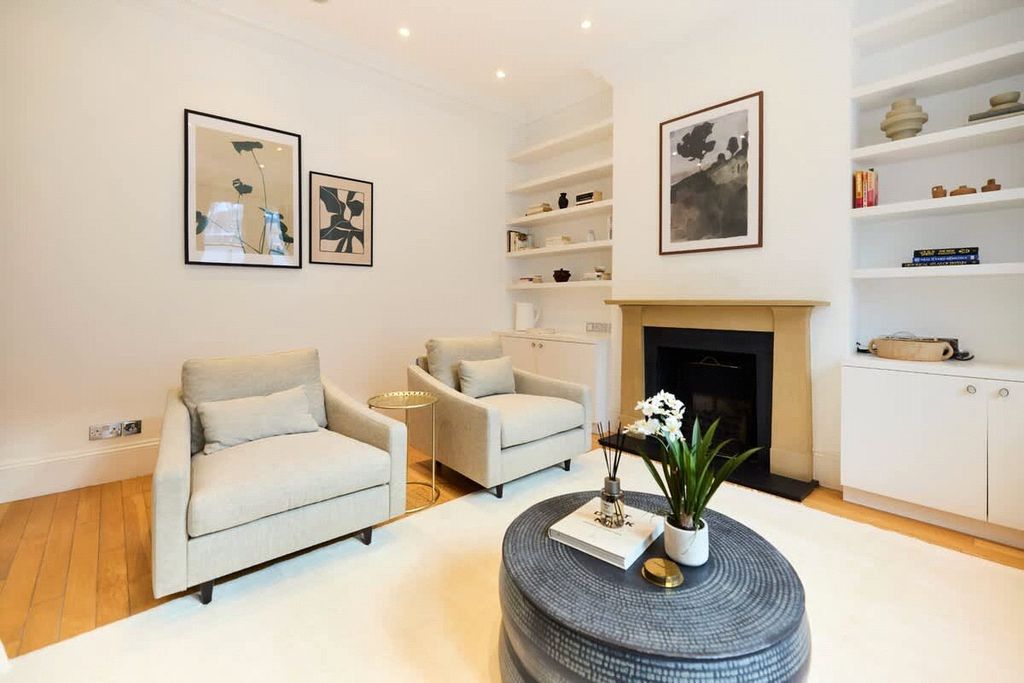 Property photo 1 of 33 Picture No. 10