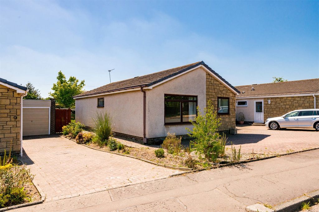 Property photo 1 of 20 Picture No. 01