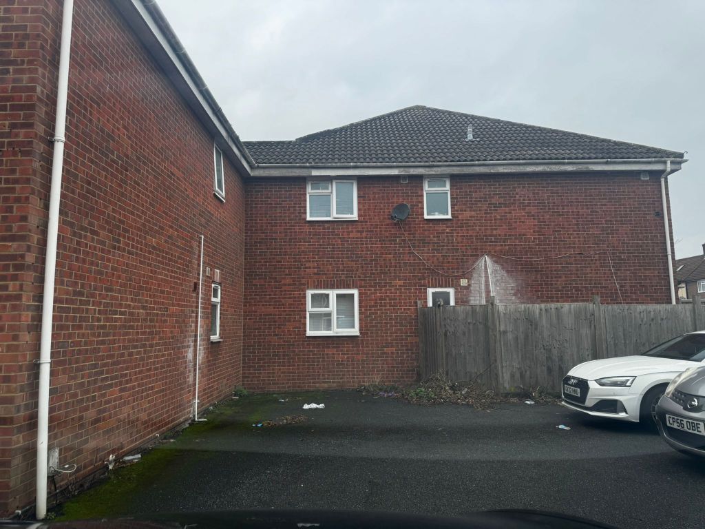 Property photo 1 of 5