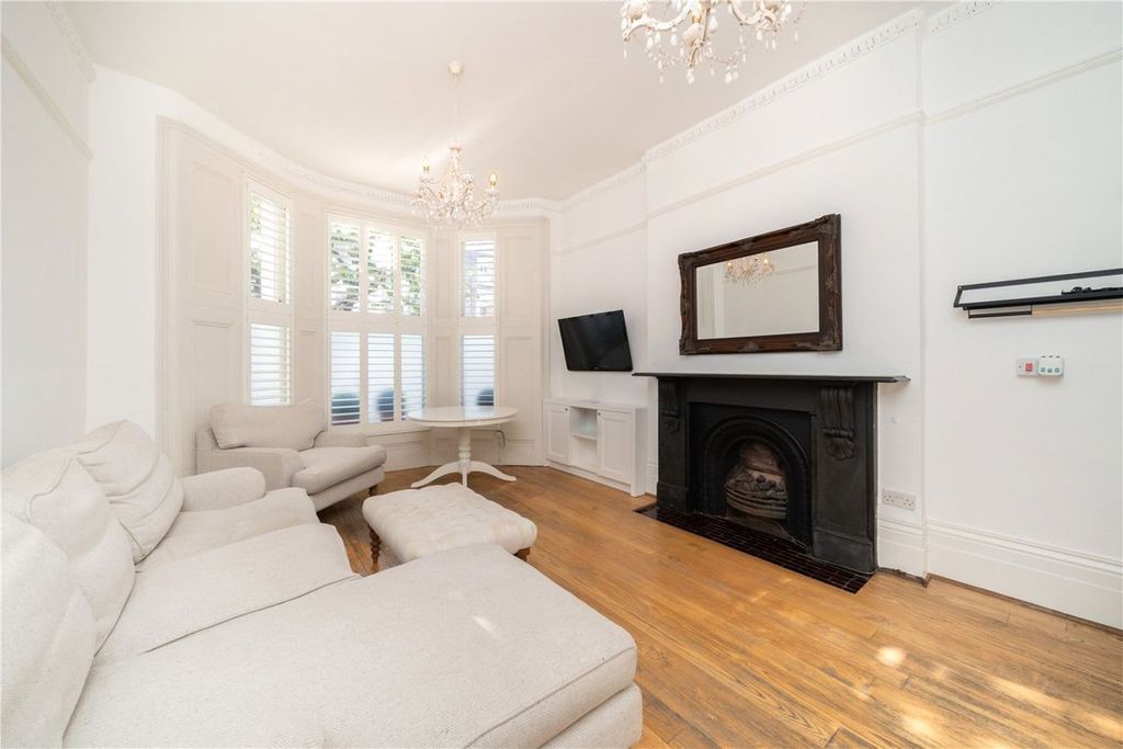 Property photo 1 of 7