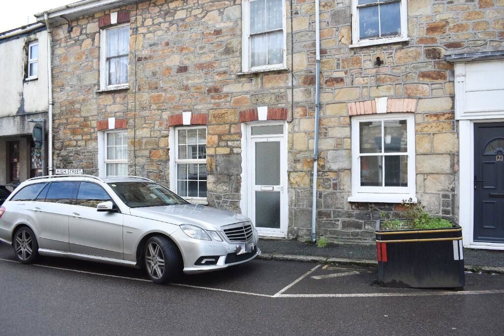 Property photo 1 of 8