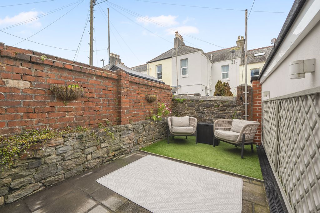 Property photo 3 of 23 1441245-2-69d91Ea3079Cf