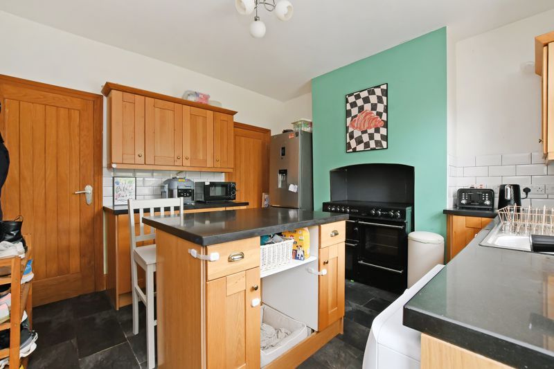 Property photo 3 of 21 Kitchen