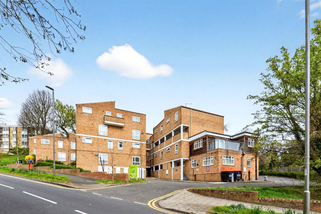 Property photo 3 of 20