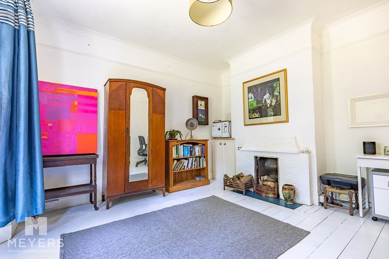 Property photo 3 of 21 Photo 10