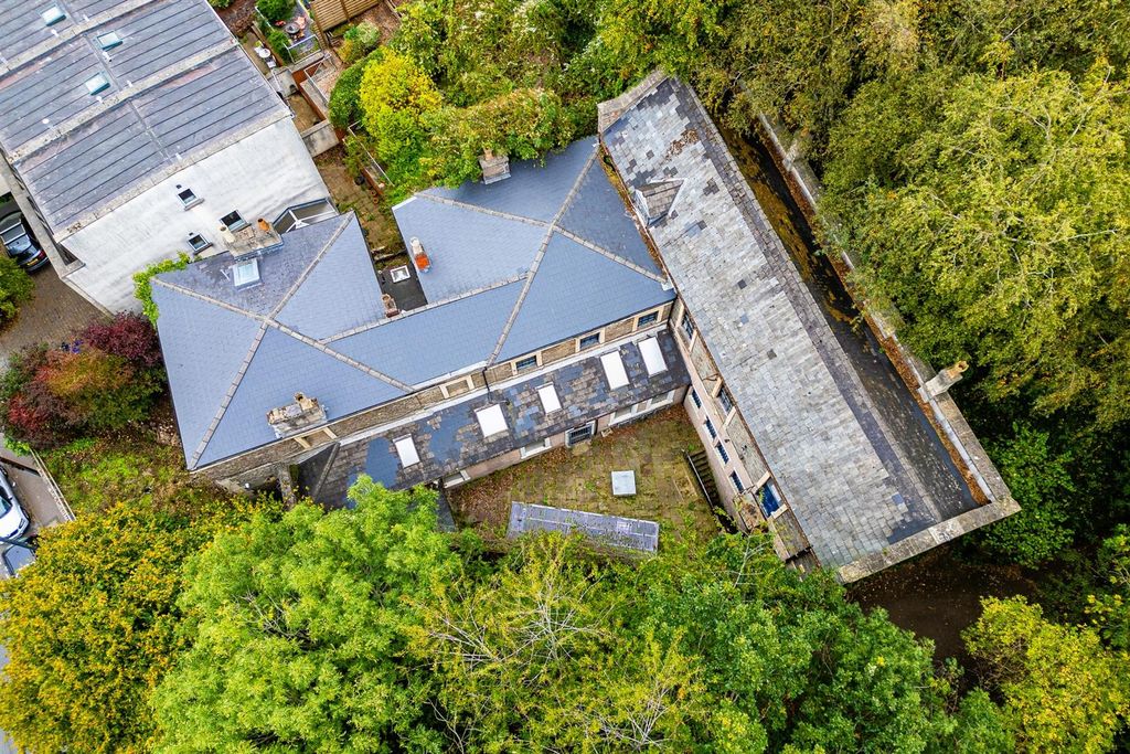 Property photo 2 of 48 The Old Police Station, 32 Jacobs Wells Road Clift