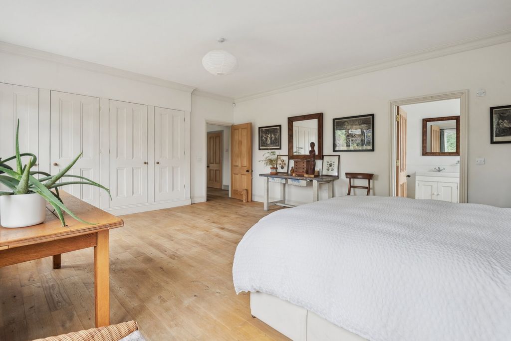 Additional image 13 of 7 bed detached house for salePaines Lane, Pinner Village HA5
