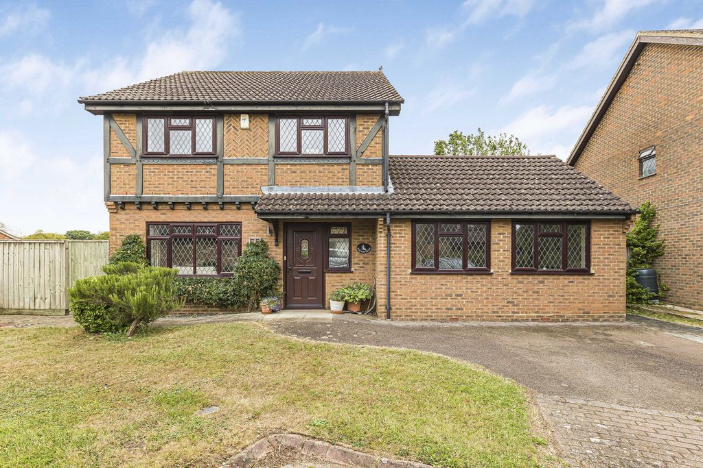 Property photo 1 of 42