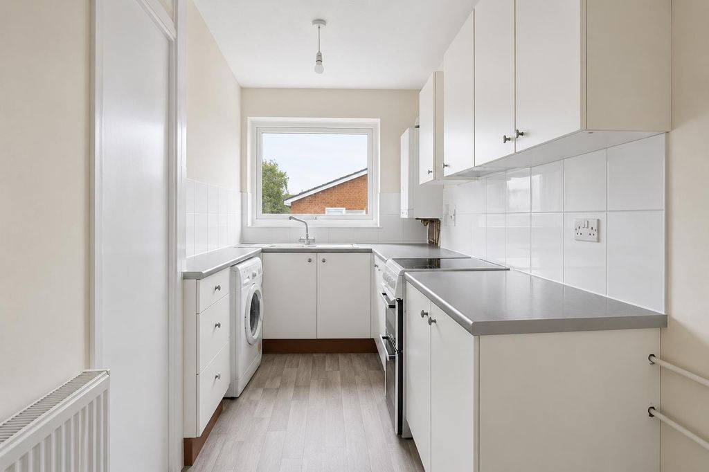 Property photo 3 of 7 Coopers Estate Agents