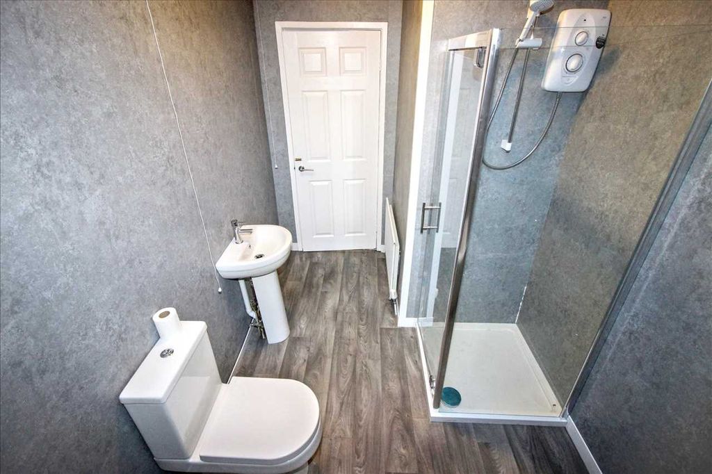 Additional image 7 of 4 bed maisonette to rentFront Street, Bedlington NE22