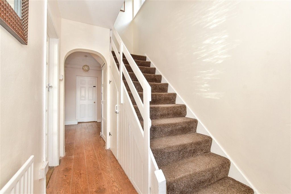 Property photo 2 of 14 Hallway