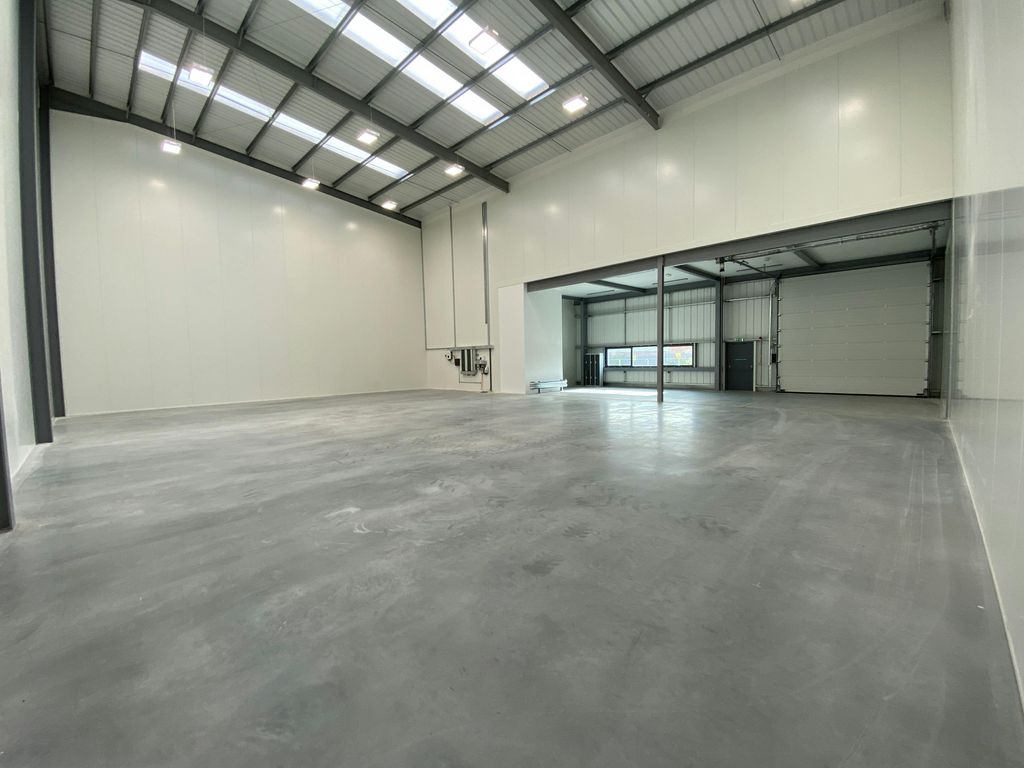 Property photo 2 of 8 Logicor Internal 1.Jpg