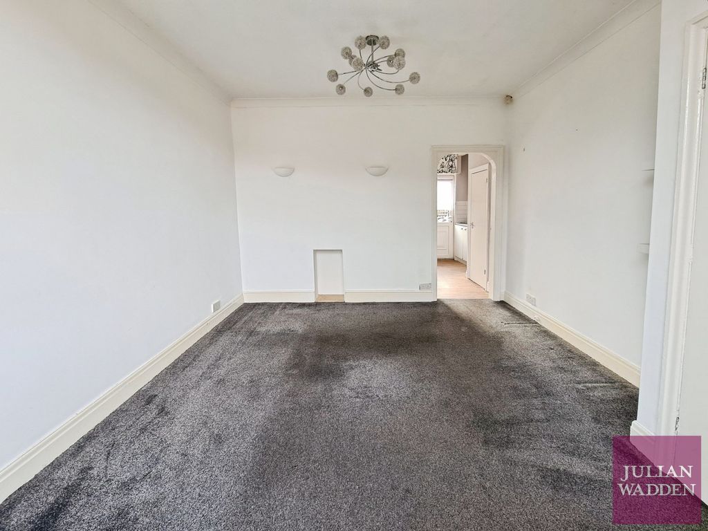 Property photo 3 of 19 Picture No. 20