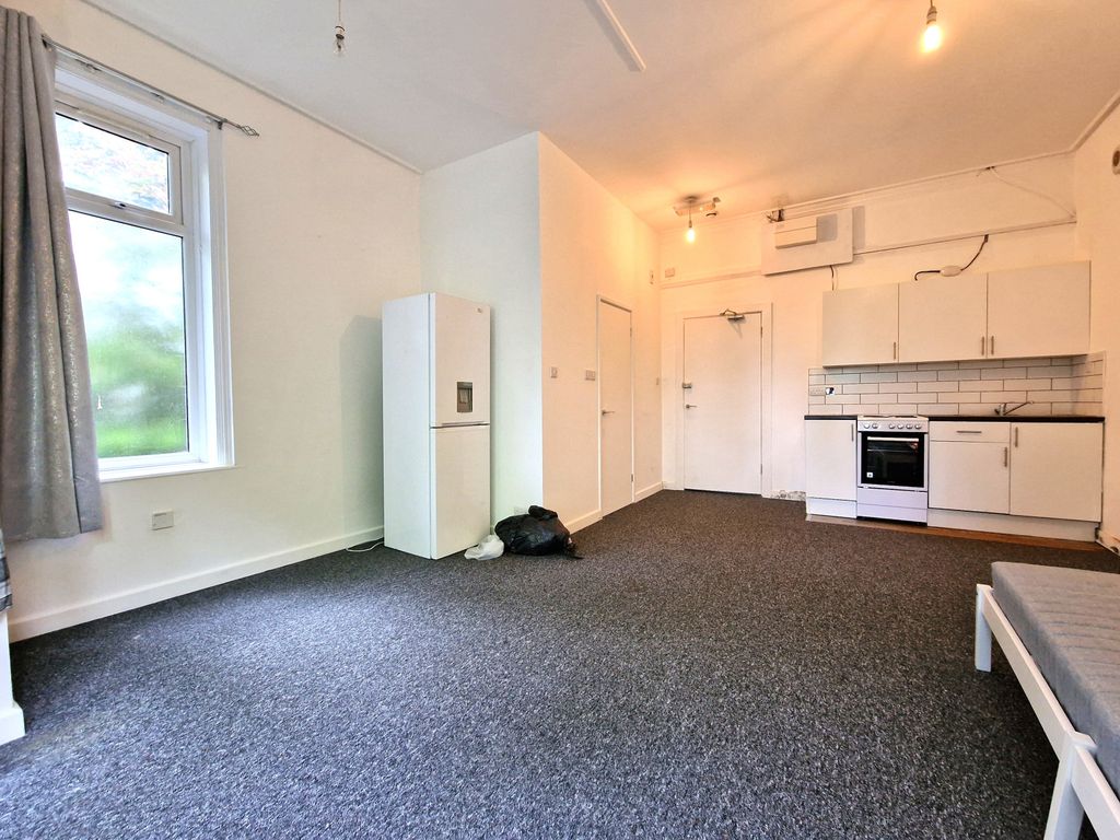 Property photo 2 of 4 Gallery