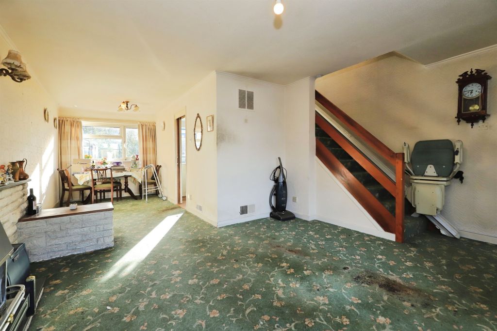 Property photo 3 of 15