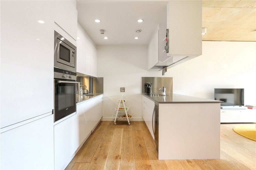 Property photo 3 of 15 Open Plan Living