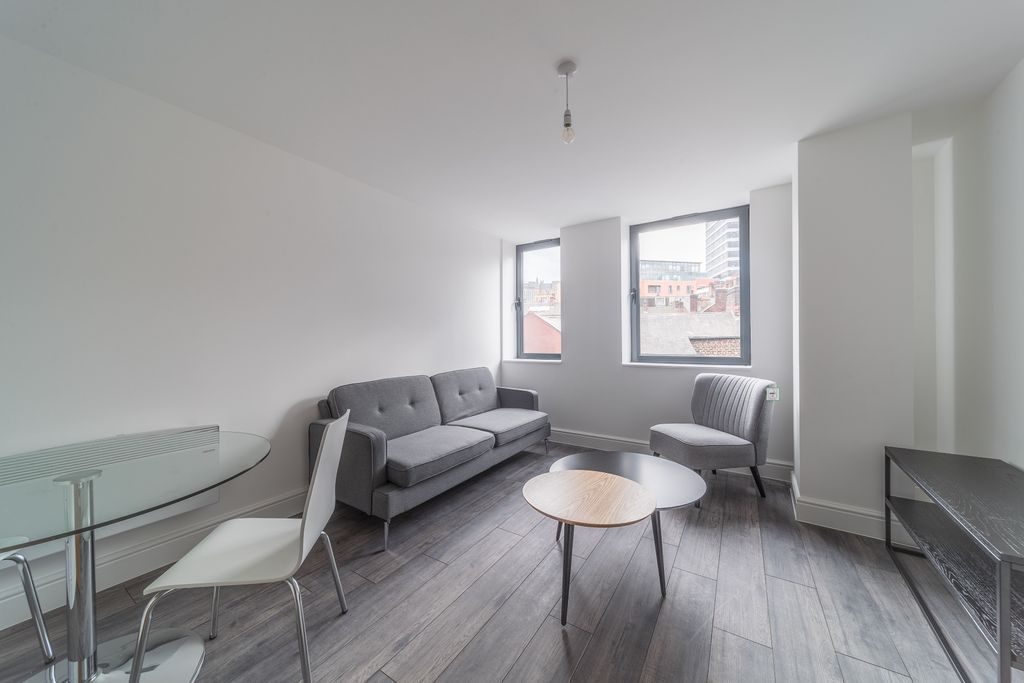 Property photo 1 of 5