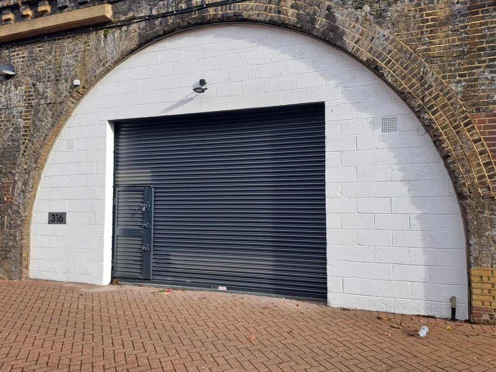 Property photo 1 of 2 Flexible Property Space