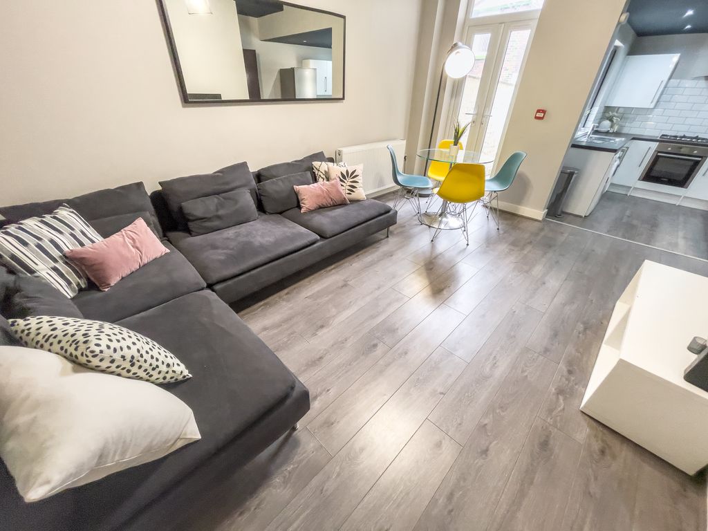 Property photo 1 of 11 Img_6296