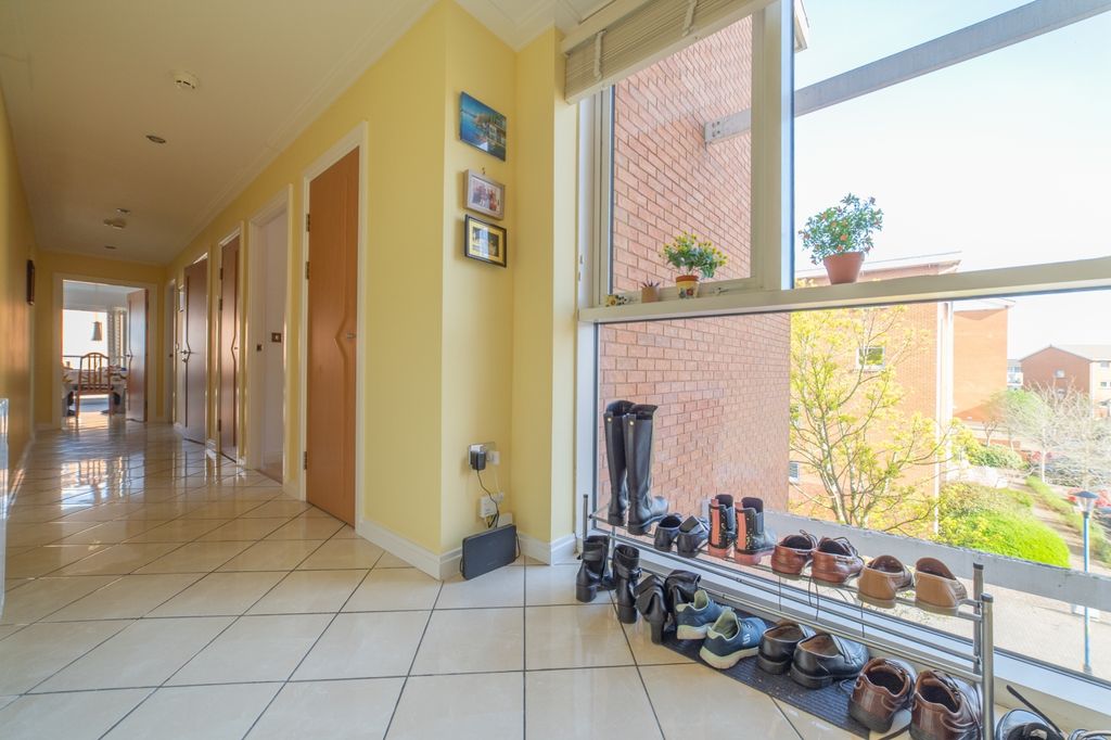 Additional image 14 of 2 bed flat for saleLynton Court, Cardiff Bay CF10