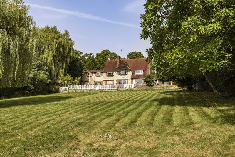 Property photo 2 of 25 Photo 25