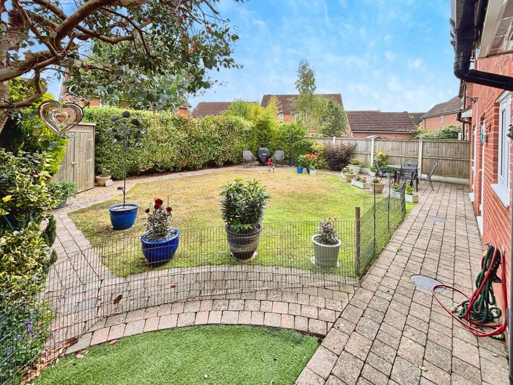 Property photo 3 of 18