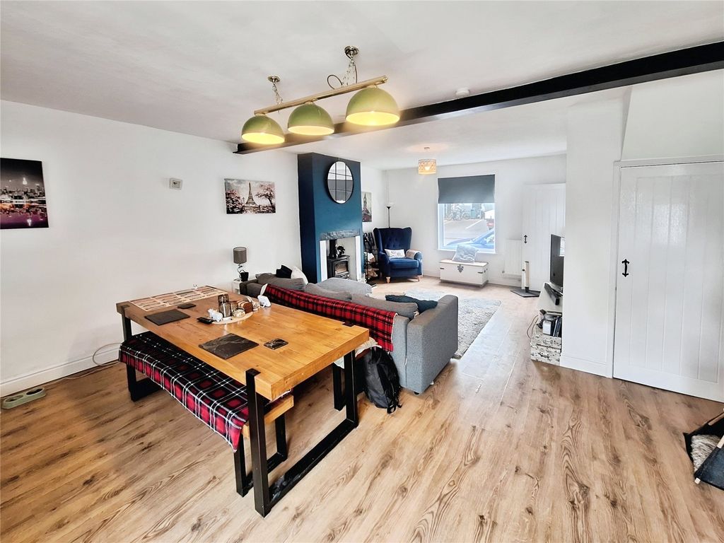 Property photo 3 of 13 Dining Area