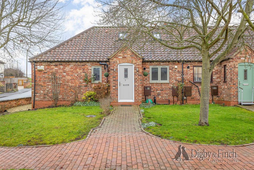 Property photo 1 of 19 Cropwell Manor Court, Cropwell Bishop-1Watermarked