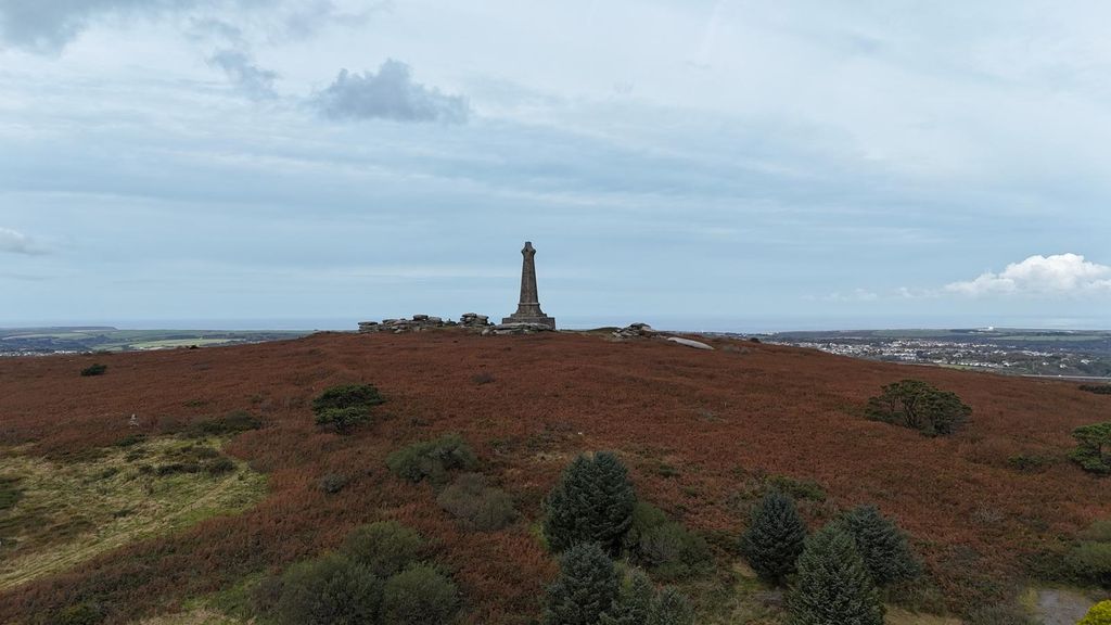 Property photo 3 of 27