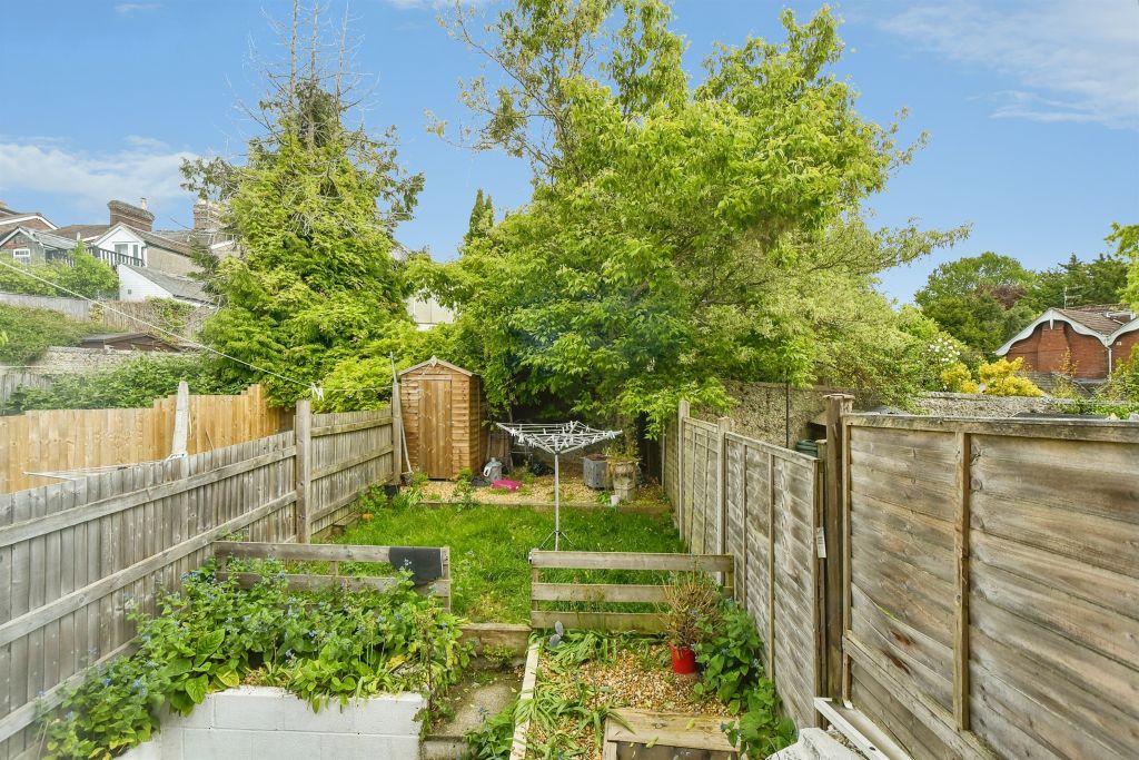 Property photo 3 of 14