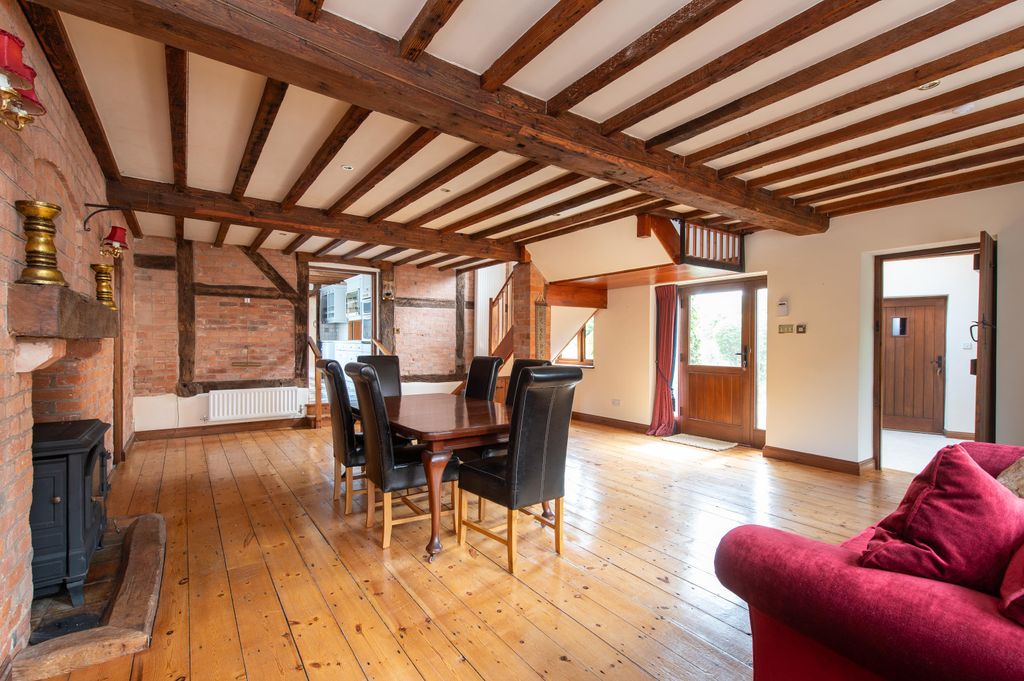 Property photo 2 of 29 Image
