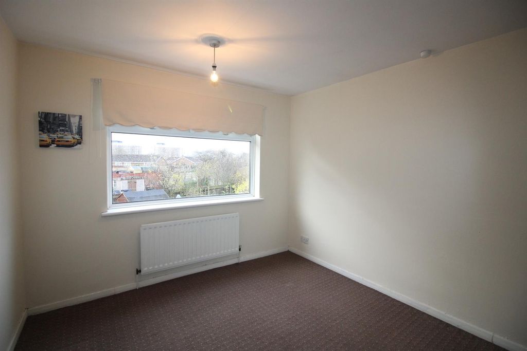 Property photo 3 of 6 Img_1875.Jpg