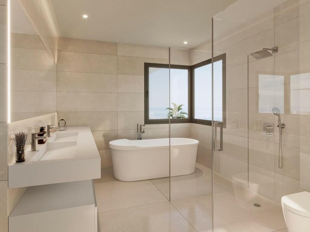 Property photo 2 of 3