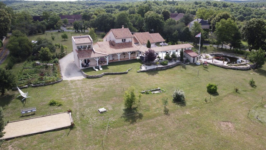 Property photo 1 of 31 Main Exterior View