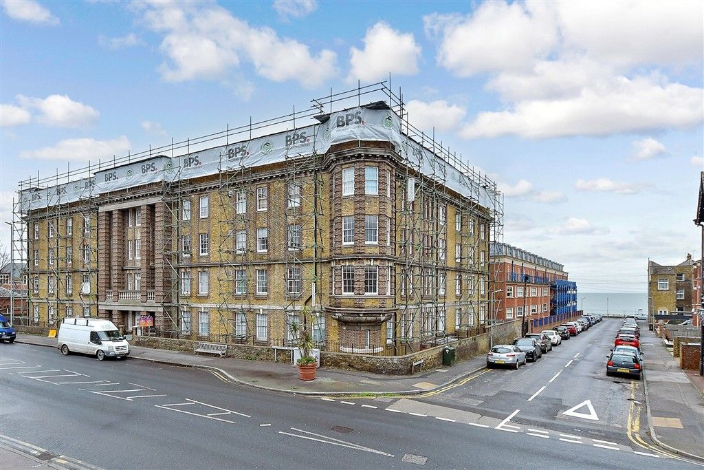 Property photo 3 of 12 External (Brochure)