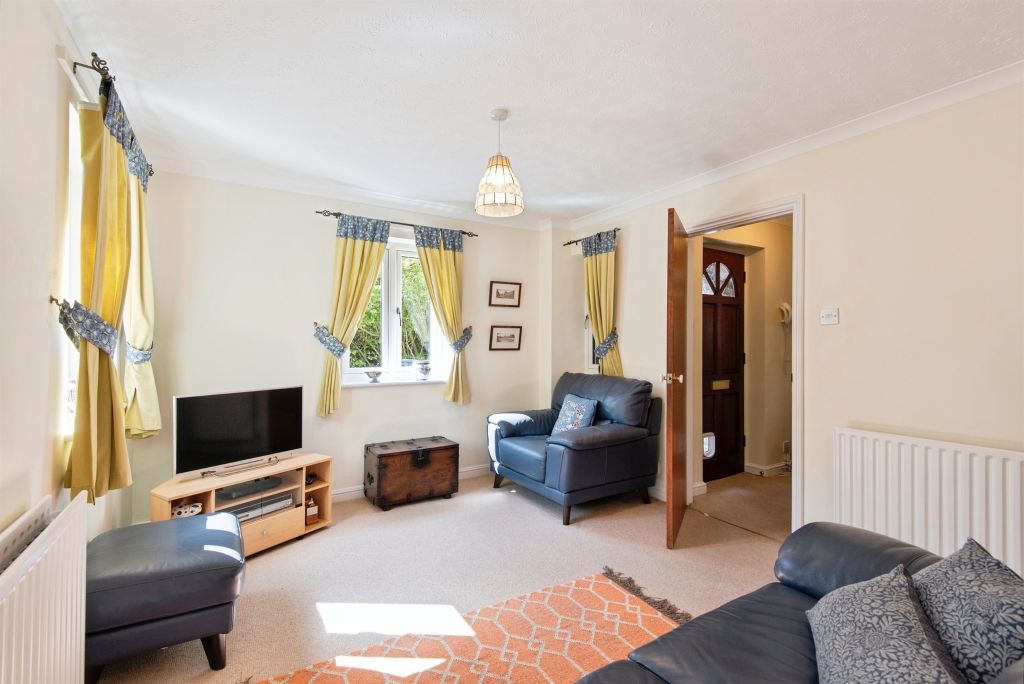 Property photo 3 of 17