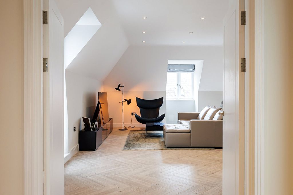 Additional image 16 of 3 bed flat for saleEpsom Road, Guildford, Surrey GU1