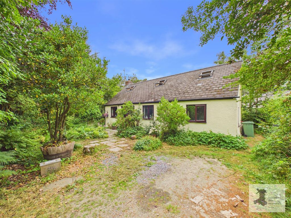 Property photo 1 of 43 Front View