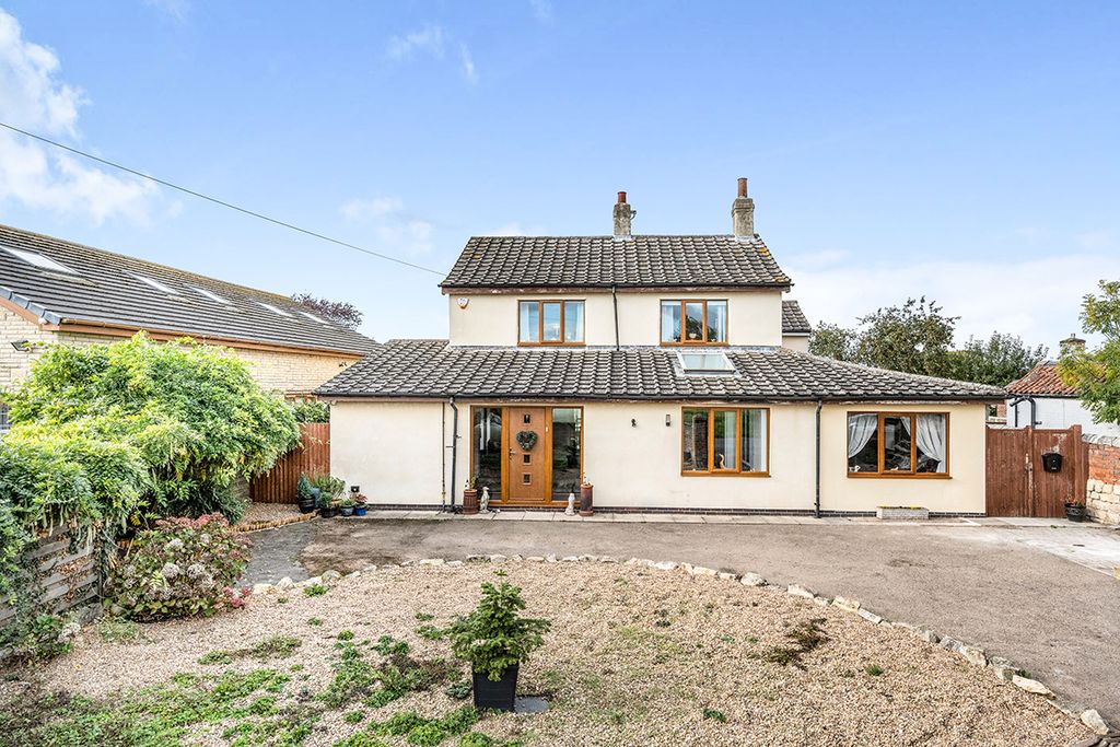 Property photo 1 of 12 Front