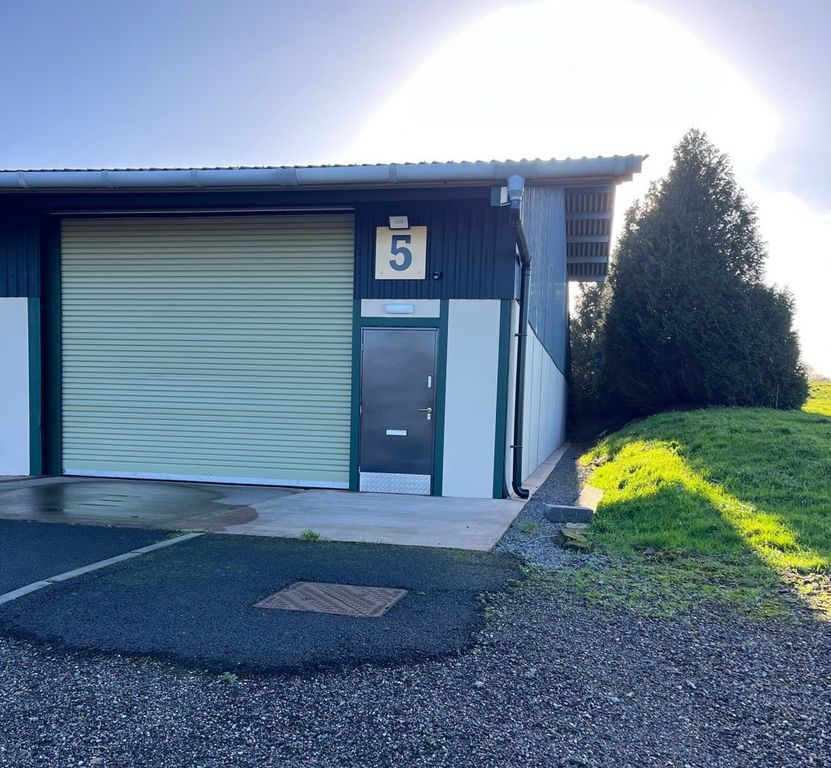 Property photo 1 of 4 Photo 4