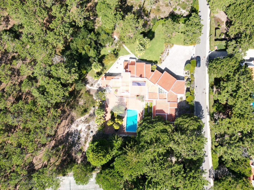 Property photo 3 of 76