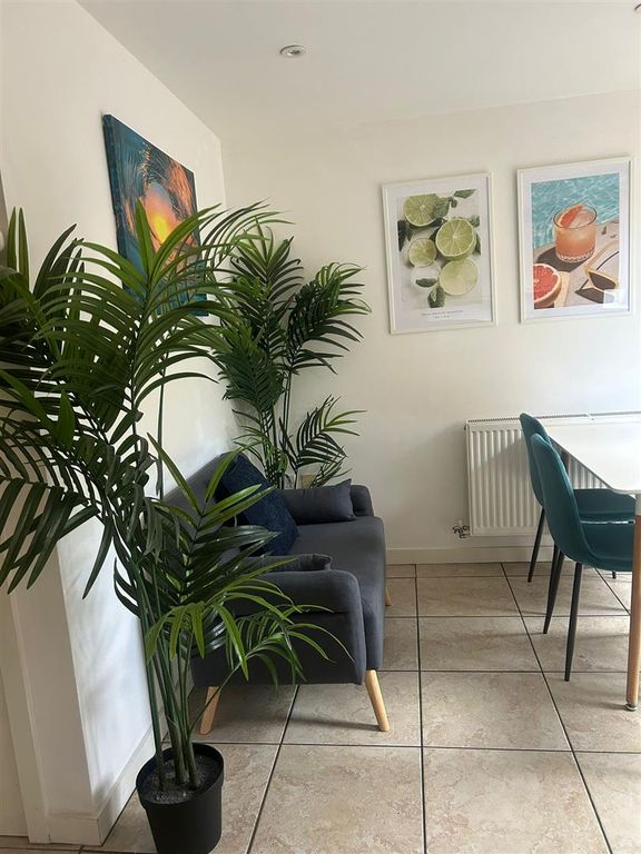 Property photo 2 of 11 Whatsapp Image 2025-10-22 At 14.50.26_dcc8c418.Jpg