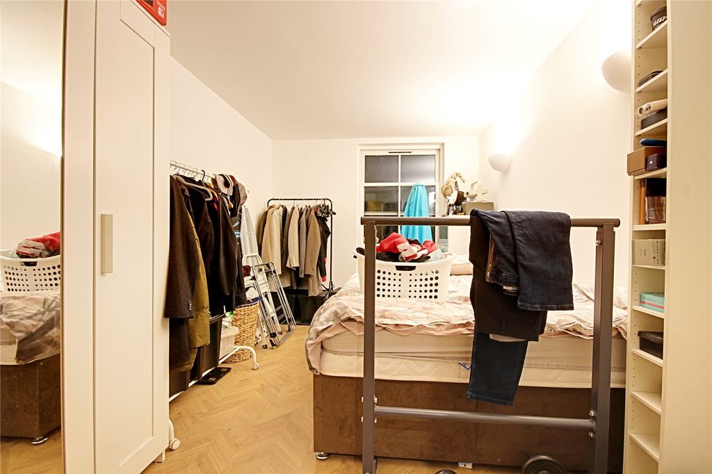 Property photo 2 of 7 Picture No. 04