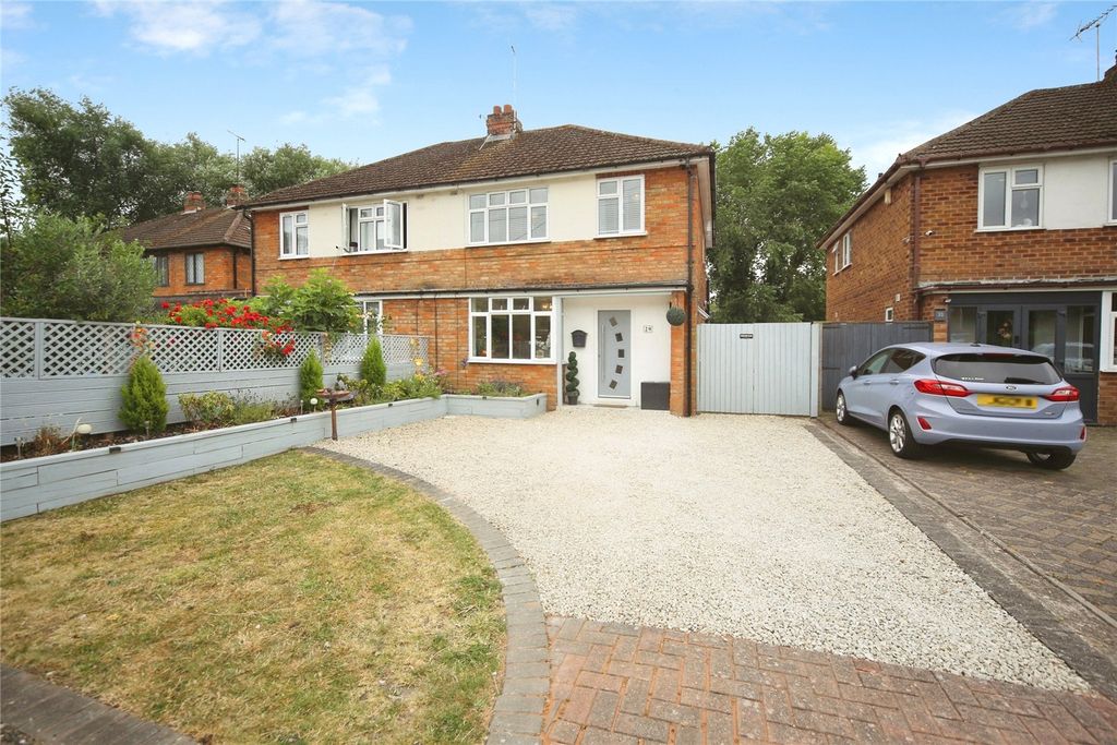 Property photo 1 of 39 Picture No. 01