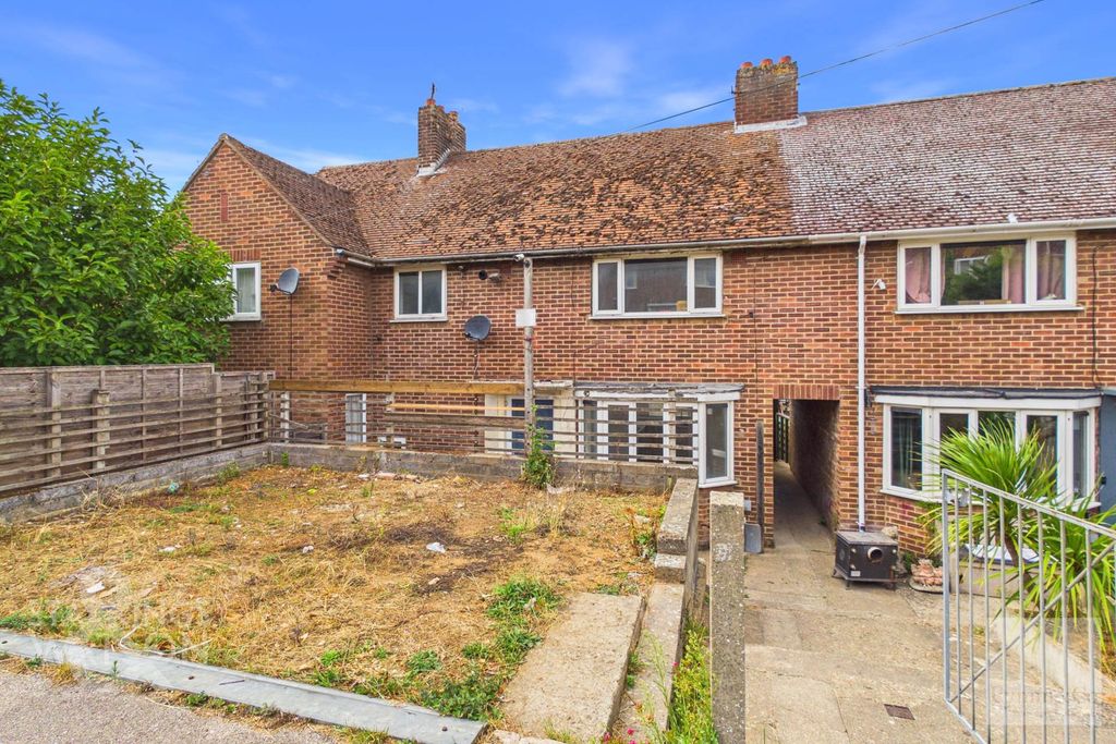 Property photo 1 of 19