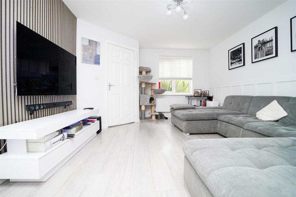 Property photo 2 of 20 Photo-1.Jpg