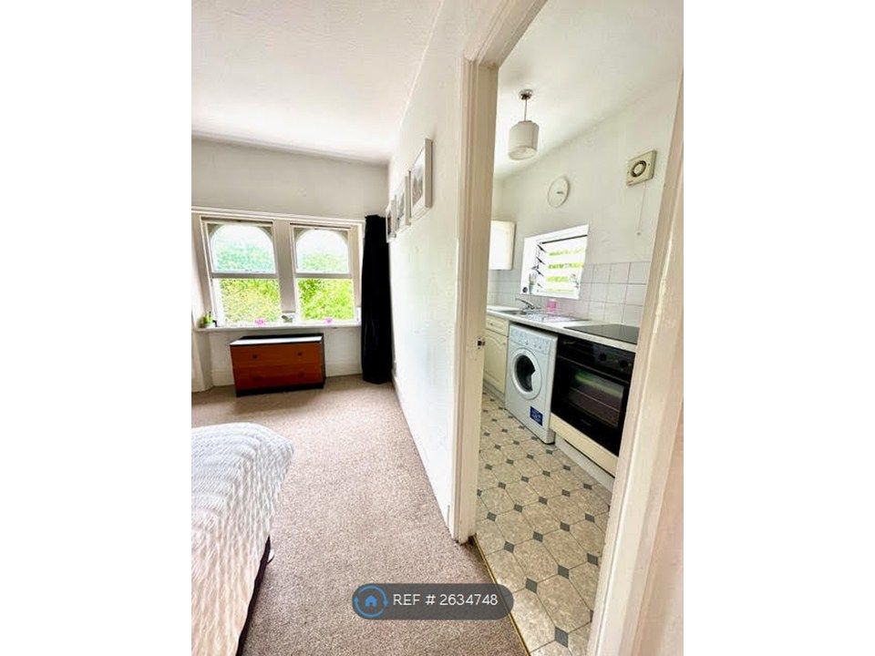 Property photo 2 of 4